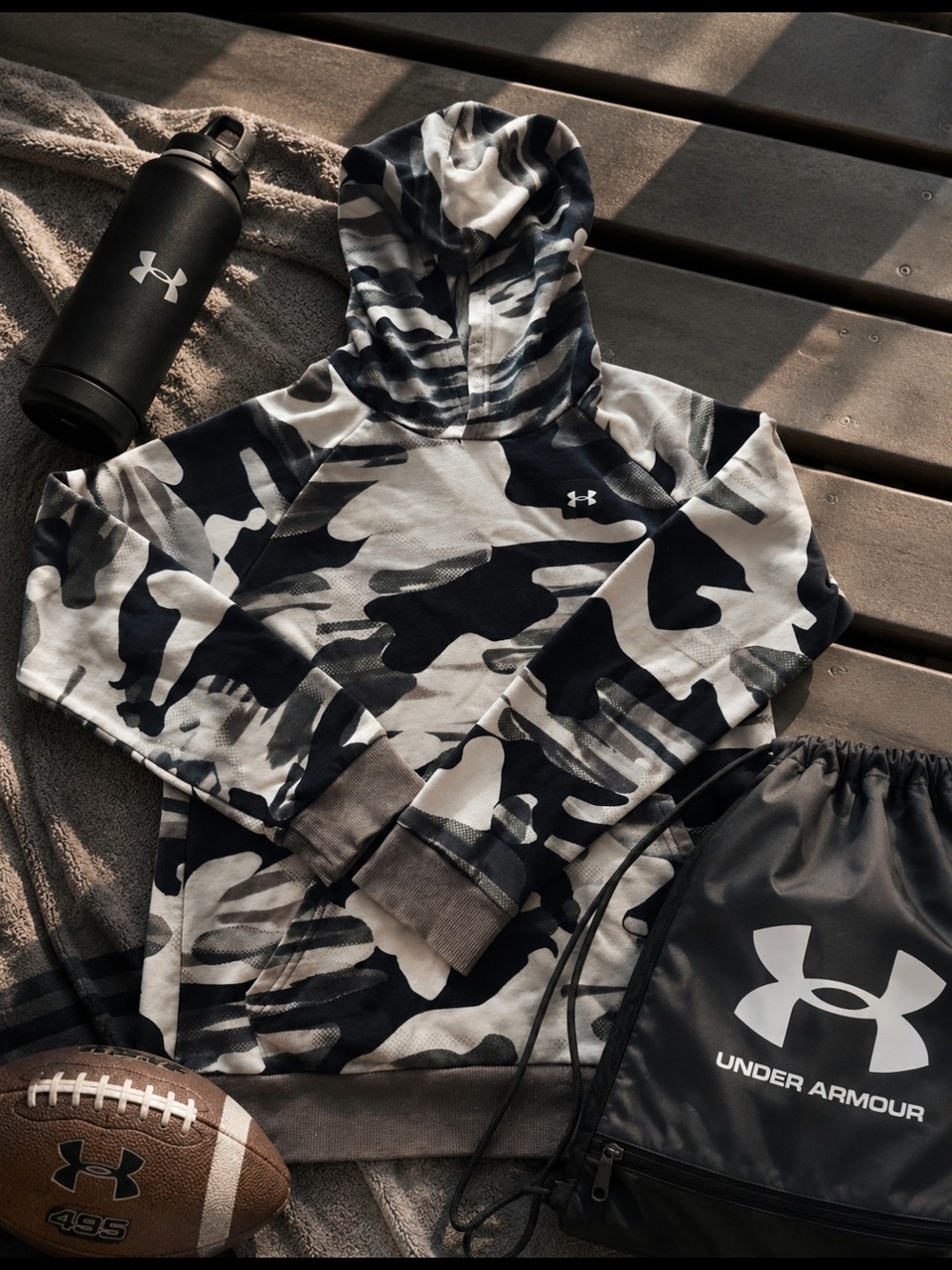 Under Armour Boys' Gray & Black Camo Hoodie Sweatshirt